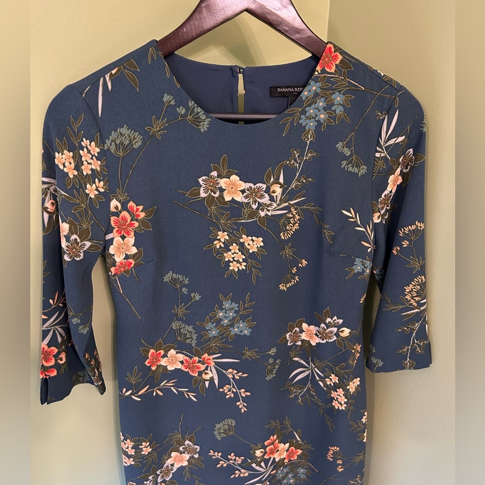 Banana Republic Floral Shift Dress Women's Size 0 Blue Green Lined